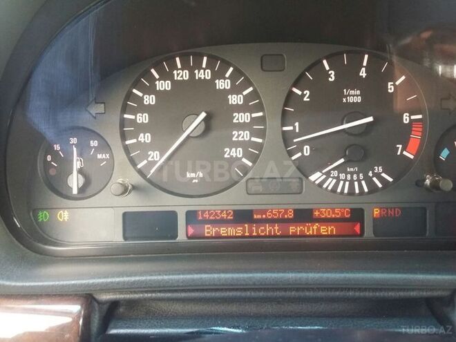 BMW 735 1999, 143,000 km - 3.5 l - Bakı