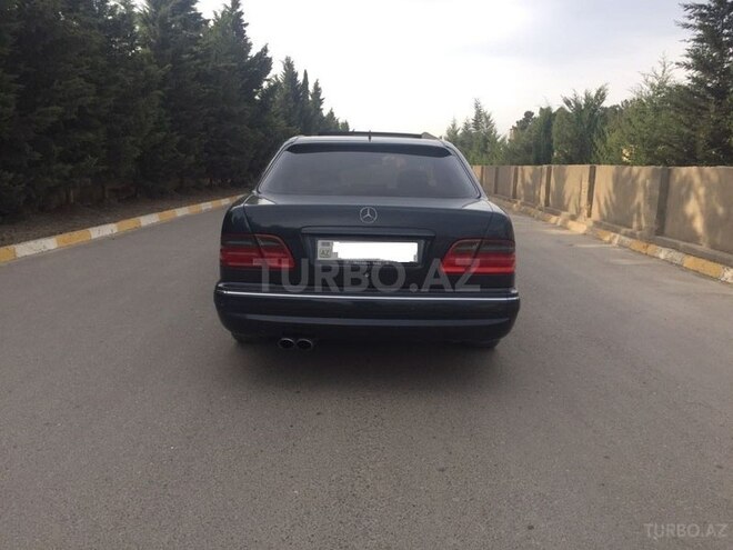 Mercedes E 430 1999, 169,000 km - 4.3 l - Bakı