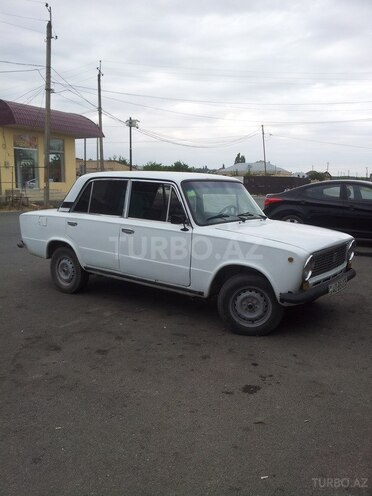 LADA (VAZ) 21011 1979, 94,536 km - 1.6 л - Quba