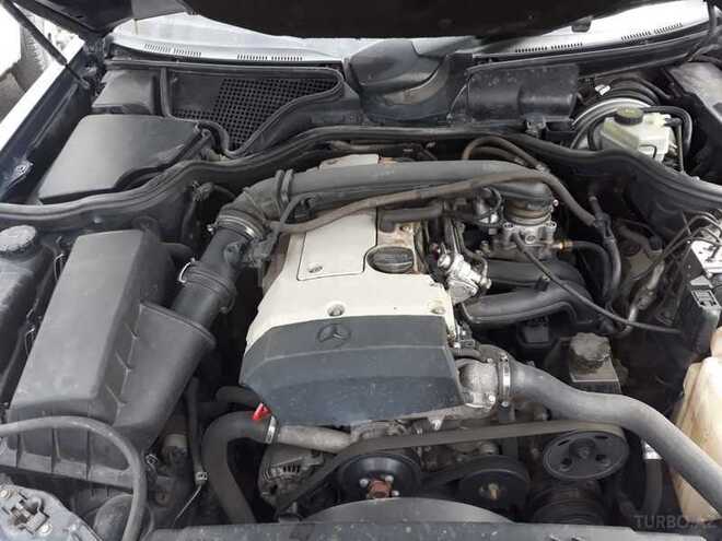 Mercedes E 200 2000, 212,500 km - 2.1 l - Bakı