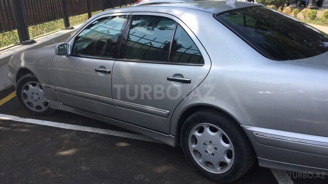 Mercedes E 280 1998, 21,400 km - 0.3 l - Bakı
