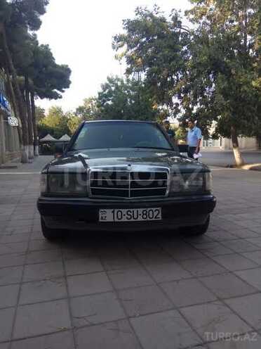 Mercedes 190 1989, 289,304 km - 2.0 l - Saatlı