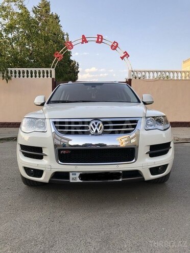 Volkswagen Touareg 2008, 184,700 km - 4.2 л - Bakı