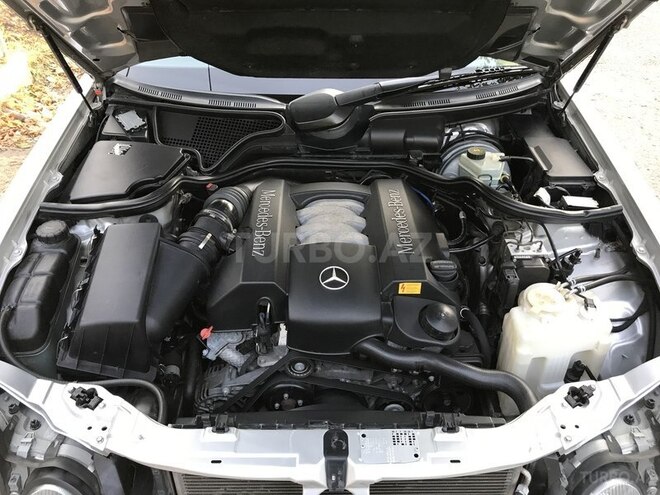 Mercedes E 240 1999, 144,000 km - 2.4 l - Gəncə