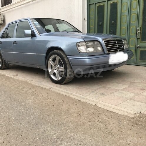 Mercedes E 320 1994, 198,000 km - 3.2 л - Goranboy