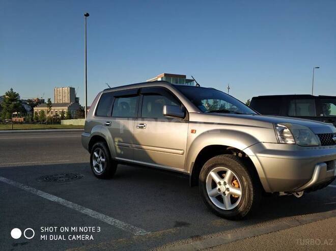 Nissan X-Trail 2001, 244,000 km - 2.0 л - Bakı