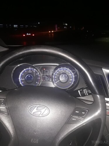 Hyundai Sonata 2010, 238,000 km - 2.0 l - Bakı