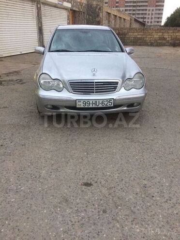 Mercedes C 240 2000, 289,500 km - 2.6 l - Bakı