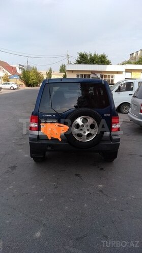 Mitsubishi Pajero io 1999, 227,000 km - 1.8 л - Sumqayıt