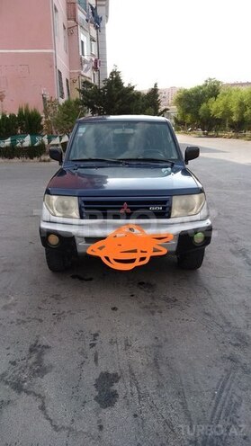 Mitsubishi Pajero io 1999, 227,000 km - 1.8 л - Sumqayıt