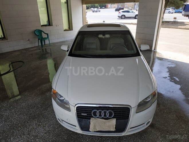 Audi A4 2005, 229,352 km - 2.0 l - Gəncə