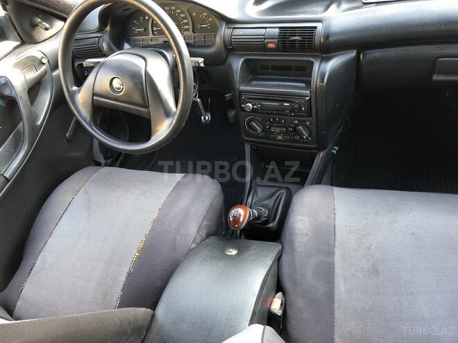 Opel Astra 1994, 376,880 km - 1.6 l - Sumqayıt