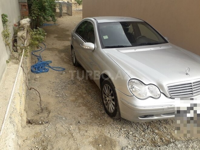 Mercedes C 240 2000, 300,000 km - 2.4 l - Bakı