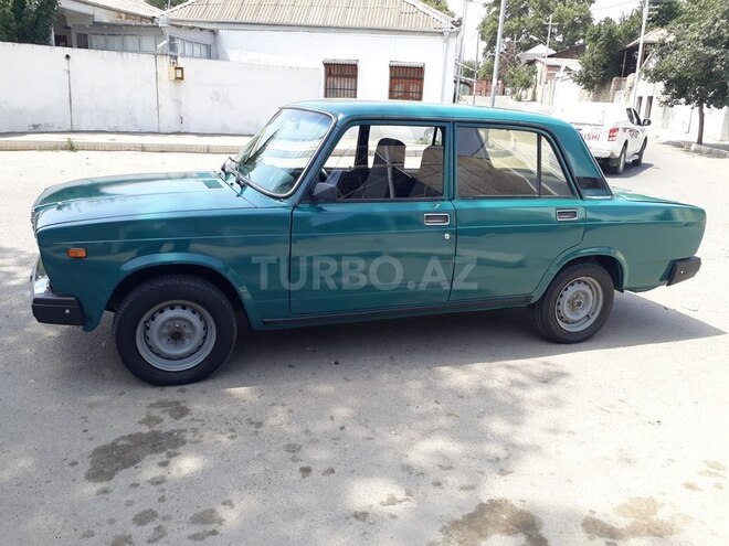 LADA (VAZ) 2107 2005, 213,000 km - 1.6 l - Gəncə