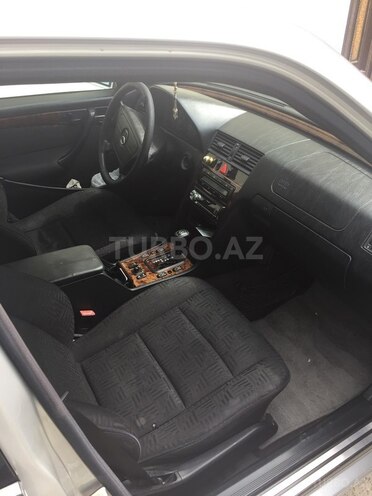 Mercedes C 240 1999, 185,000 km - 2.4 l - Bakı