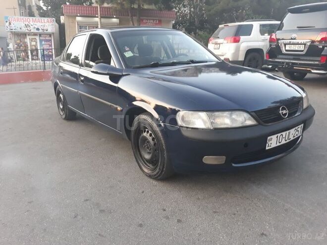 Opel Vectra 1996, 262,000 km - 1.8 l - Bakı