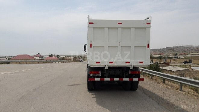 HOWO Sinotruk 2011, 0 km - 1.5 l - Zaqatala