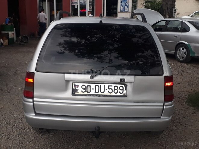 Opel Astra 1998, 356,236 km - 0.1 l - Qazax