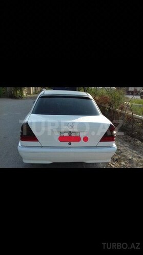 Mercedes C 230 2000, 240,000 km - 2.3 l - Bakı