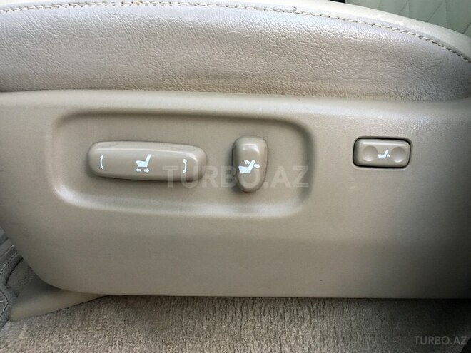 Toyota Land Cruiser 2011, 111,235 km - 4.0 л - Bakı