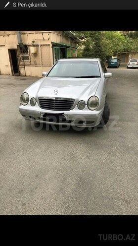 Mercedes E 240 2001, 217,000 km - 2.4 l - Bakı