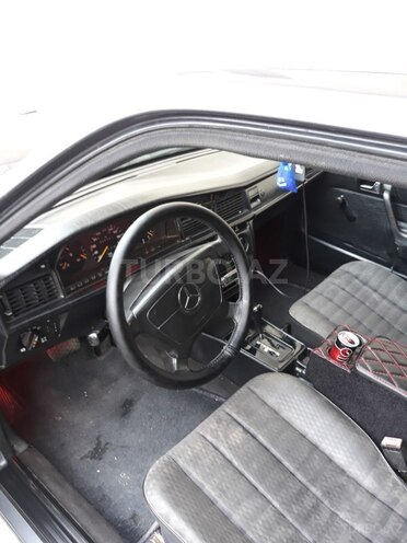 Mercedes 190 1992, 305,593 km - 1.8 l - Bakı