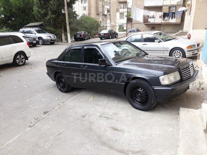 Mercedes 190 1992, 305,593 km - 1.8 l - Bakı