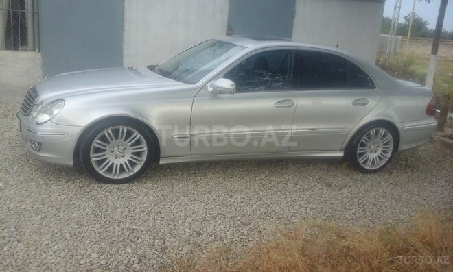 Mercedes E 320 2002, 240,000 km - 3.2 l - Neftçala