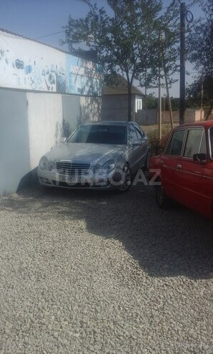 Mercedes E 320 2002, 240,000 km - 3.2 l - Neftçala