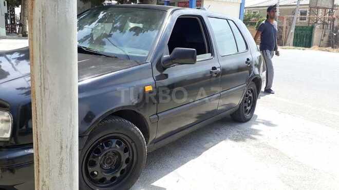 Volkswagen Golf 1995, 395,231 km - 1.6 l - Bakı