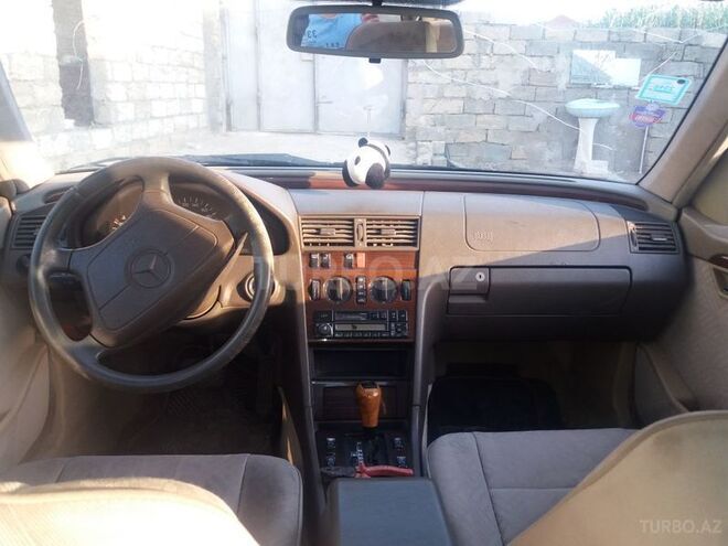 Mercedes C 220 1995, 300,000 km - 2.2 л - Bakı