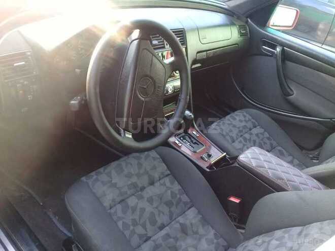Mercedes C 180 1997, 326,000 km - 1.8 l - Sumqayıt