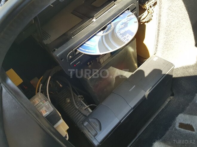BMW 530 2000, 180,000 km - 3.0 л - Bakı