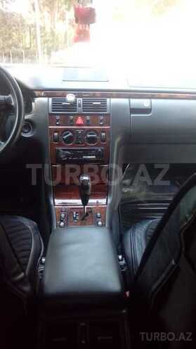 Mercedes E 200 2001, 18,000 km - 0.2 l - Bakı