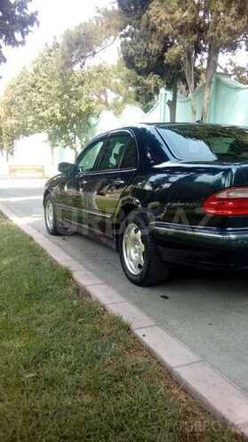 Mercedes E 200 2001, 18,000 km - 0.2 l - Bakı