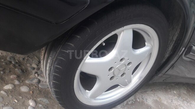 Mercedes E 320 1999, 370,000 km - 3.2 л - Bakı