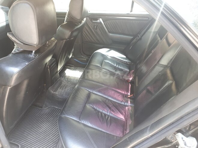 Mercedes C 220 1996, 270,000 km - 2.2 l - Sumqayıt