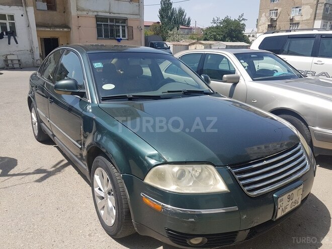 Volkswagen Passat 2004, 300,000 km - 1.8 l - Sumqayıt