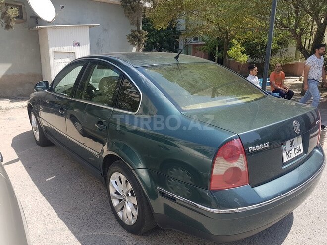 Volkswagen Passat 2004, 300,000 km - 1.8 l - Sumqayıt