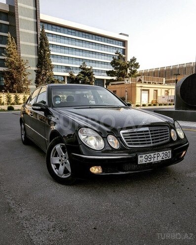 Mercedes E 220 2002, 232,153 km - 2.2 l - Bakı