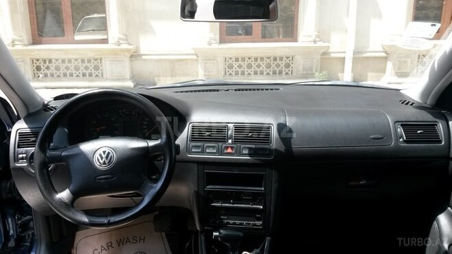 Volkswagen Golf 2000, 210,000 km - 1.6 l - Bakı