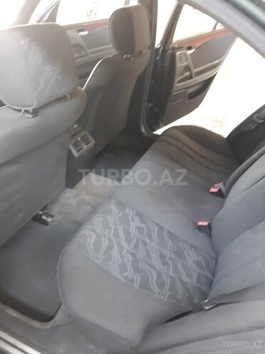 Mercedes E 240 1998, 250,000 km - 2.4 л - Gəncə
