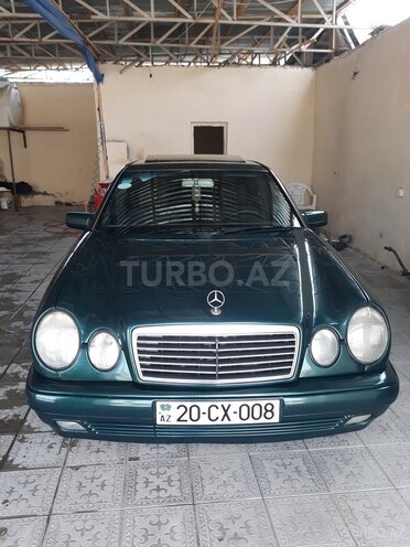 Mercedes E 240 1998, 250,000 km - 2.4 л - Gəncə