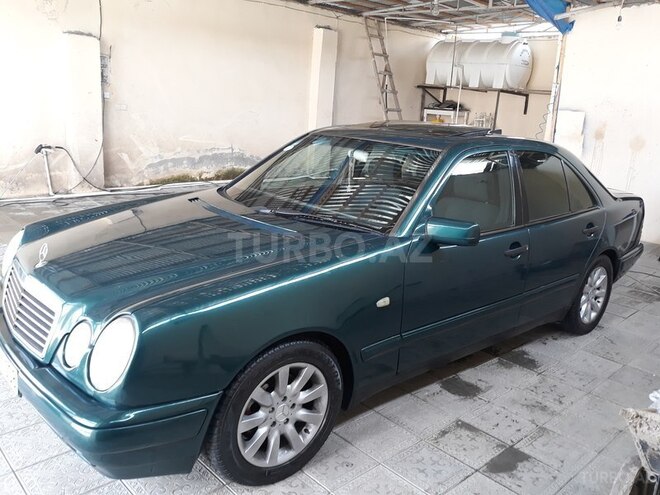 Mercedes E 240 1998, 250,000 km - 2.4 л - Gəncə