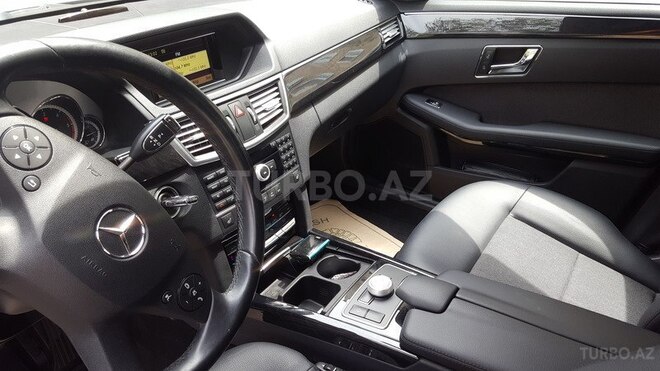 Mercedes E 250 2011, 195,000 km - 2.2 л - Bakı
