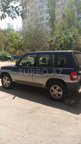 Mitsubishi Pajero io 1999, 227,000 km - 1.8 л - Sumqayıt