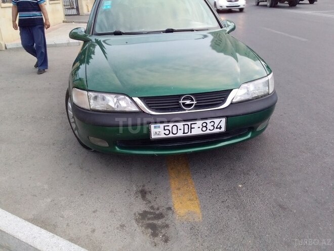 Opel Vectra 1995, 385,000 km - 1.8 l - Sumqayıt