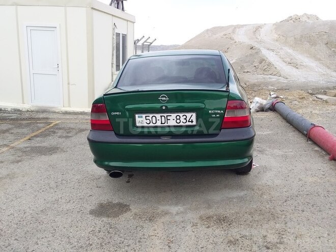 Opel Vectra 1995, 385,000 km - 1.8 l - Sumqayıt