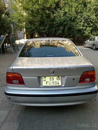 BMW 525 2000, 297,000 km - 2.5 l - Bakı