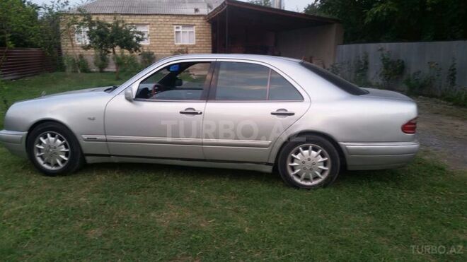 Mercedes E 280 1998, 397,140 km - 2.8 л - Zaqatala